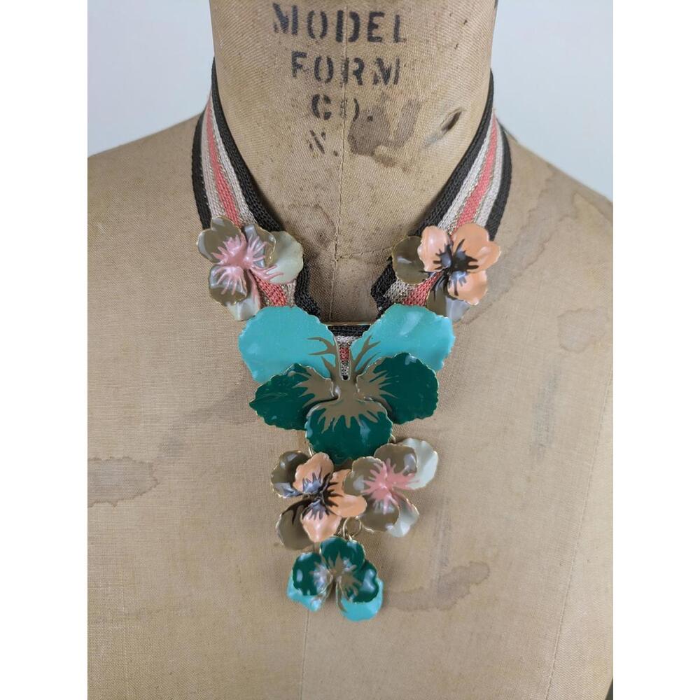 ultra rare Missoni runway orchid choker necklace